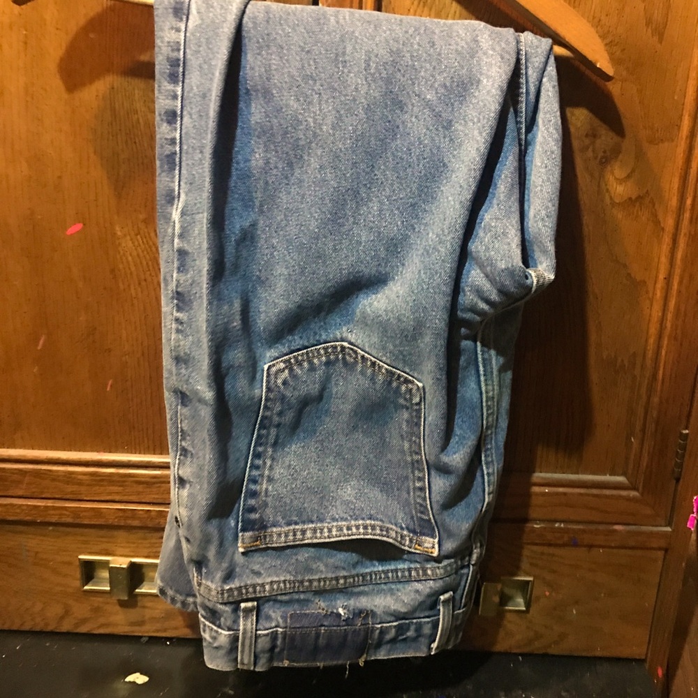 Mens Blue jeans size 34x30 relax fit